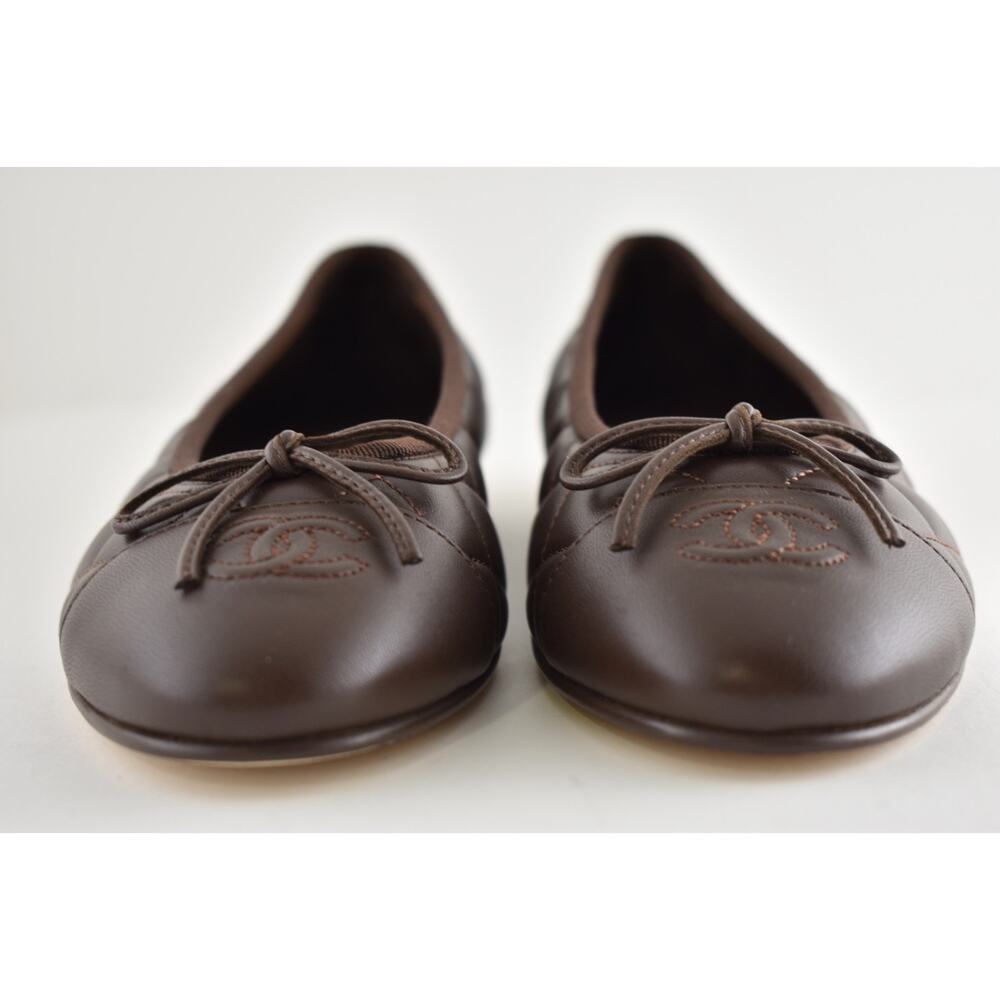 Chanel 26B Chocolate Dark Brown Lambskin Quilted CC Ballet Ballerina Flat 36.5 - Picture 9 of 16